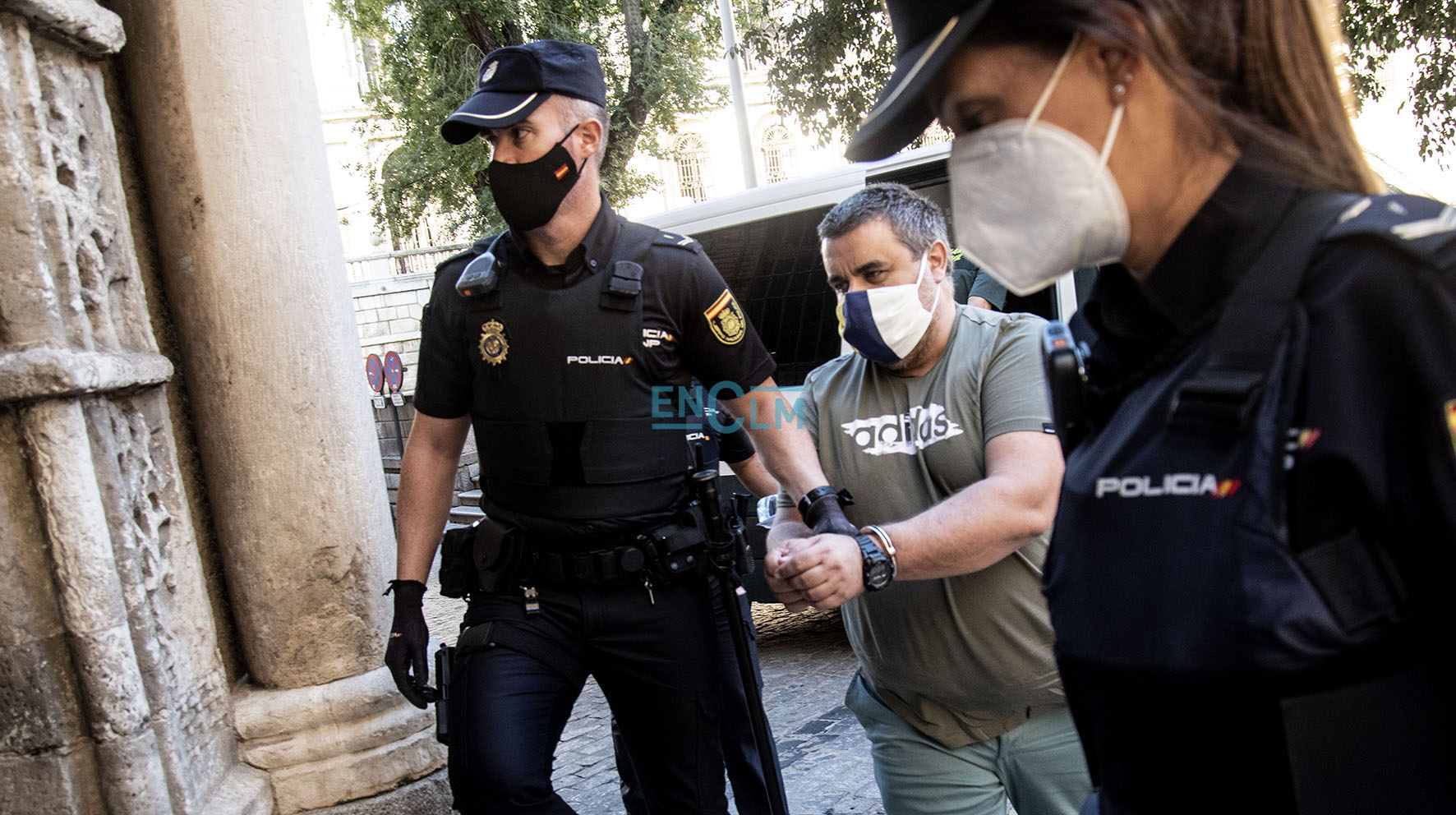 El asesino de Cristina Martín entrando en la Audiencia de Toledo.