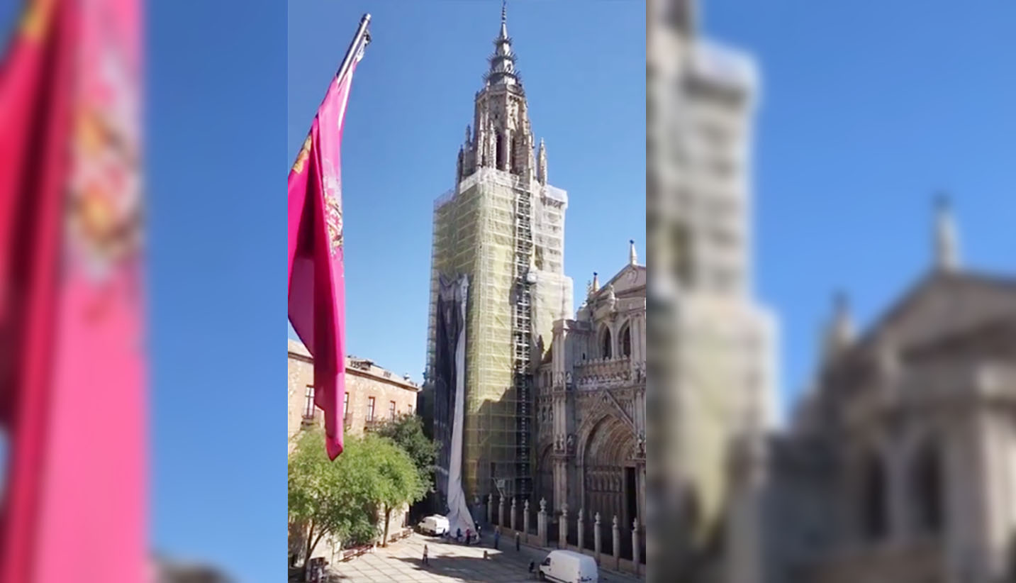 La lona de la Catedral de Toledo ya ha "caído".