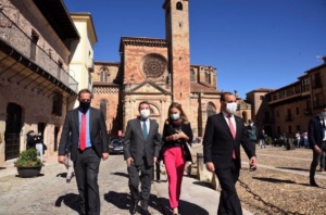 Page visitó Sigüenza (Guadalajara)