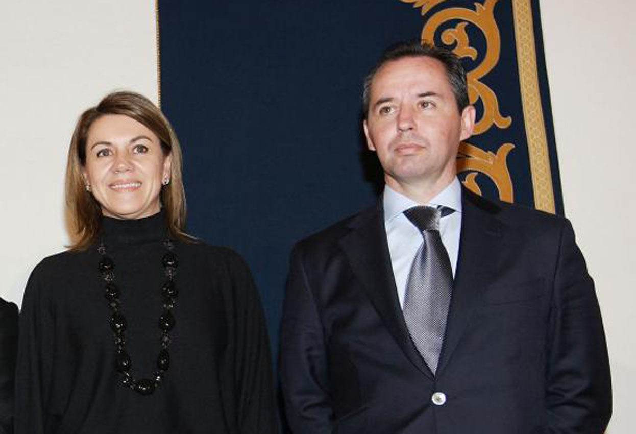 María Dolores de Cospedal y Andrés Gomez Gordo, durante su etapa como director general en Castilla-La Mancha.