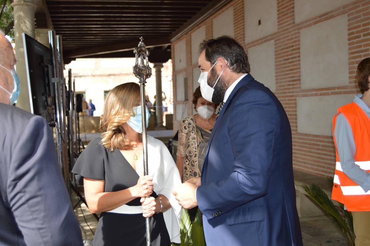 Núñez ha asistido en El Casar a la misa en honor a la Virgen de la Antigua.