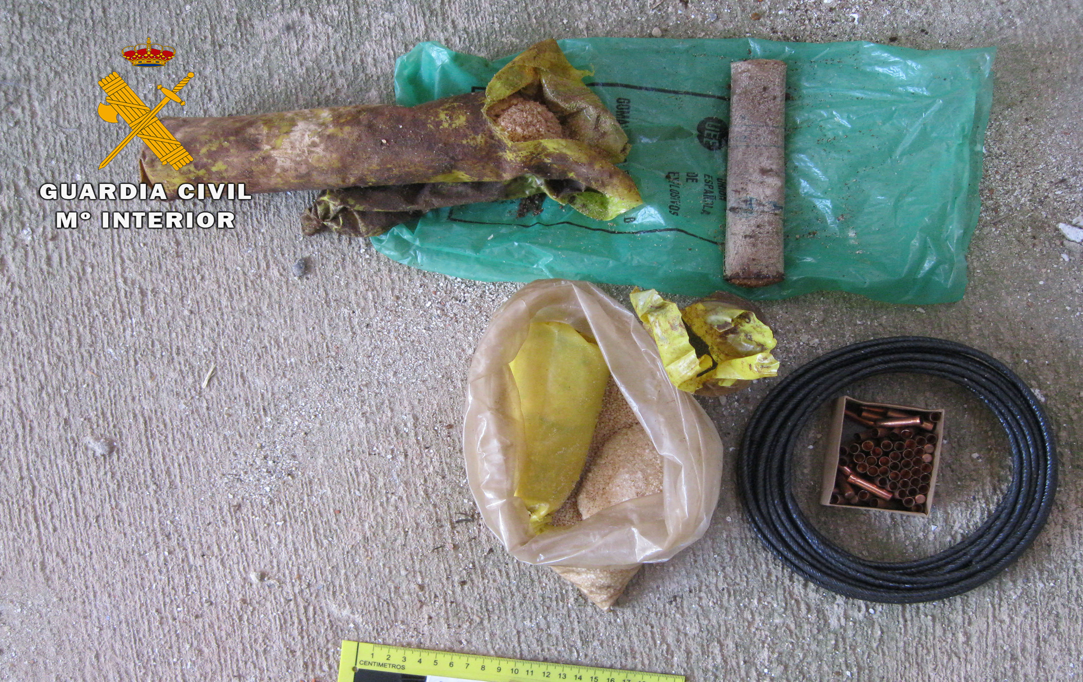 Material explosivo hallado en Molinicos