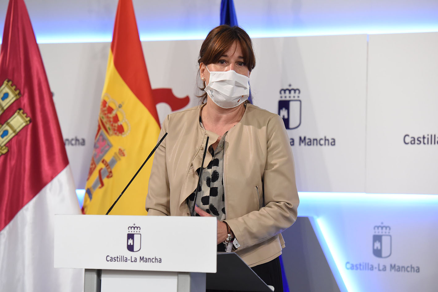 Blanca Fernández, portavoz del Gobierno de CLM, ha señalado que el confinamiento ha de ser por consenso entre las tres comunidades implicadas.