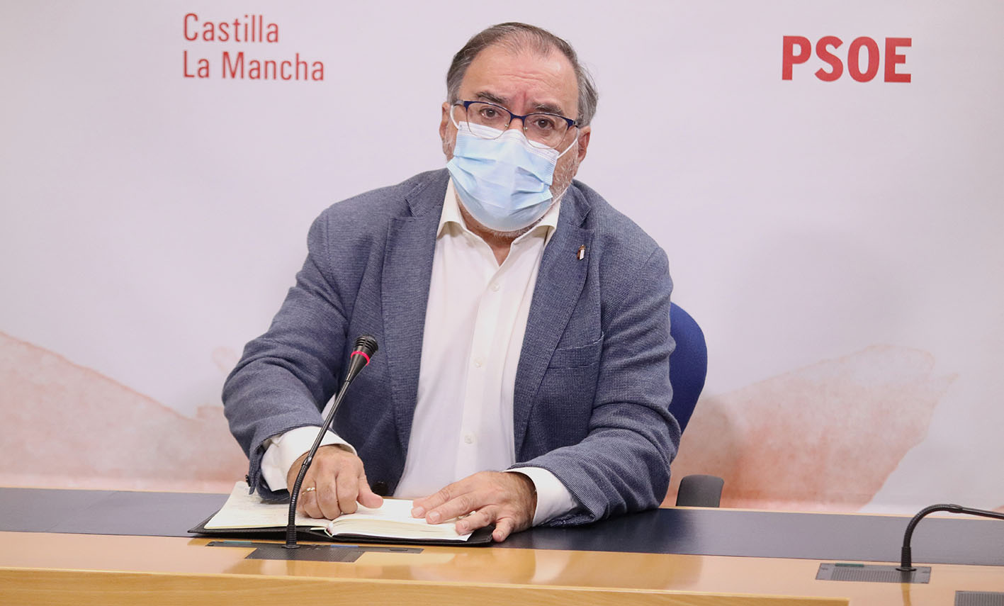 El diputado del PSOE de Castilla-La Mancha, Fernando Mora.