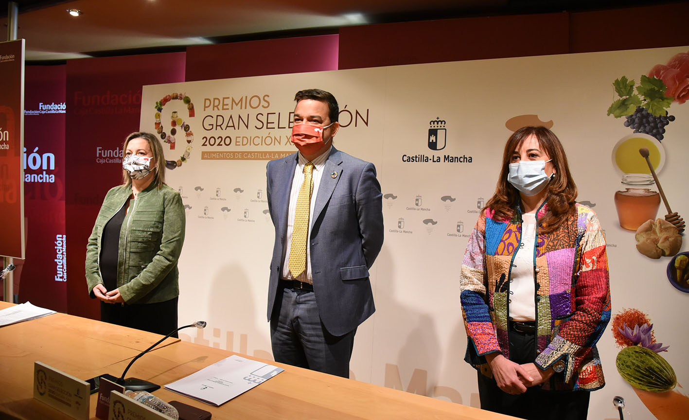 Francisco Martínez Arroyo, consejero de Agricultura, Agua y Desarrollo Rural, durante la presentación de los Premios Gran Selección.