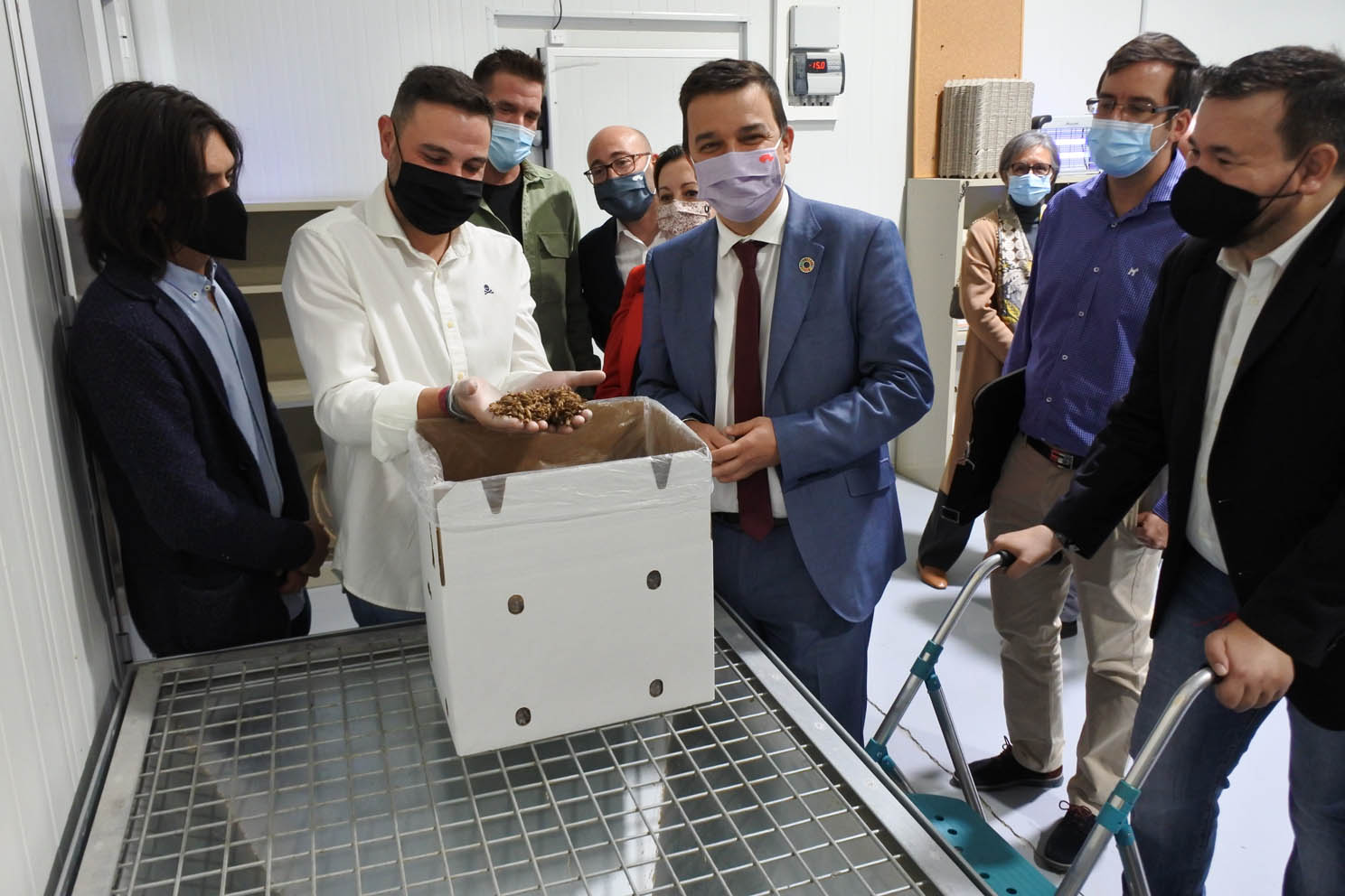 Visita del consejero de Agricultura, Agua y Desarrollo Rural a La Roda.