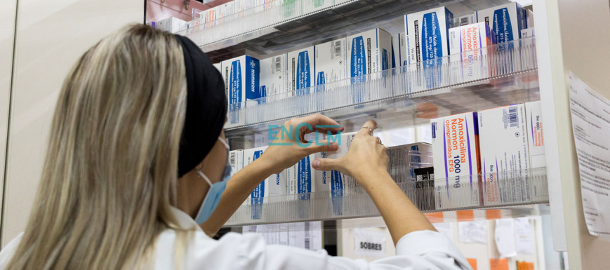 Imagen de archivo de una farmacia en Castilla-La Mancha.