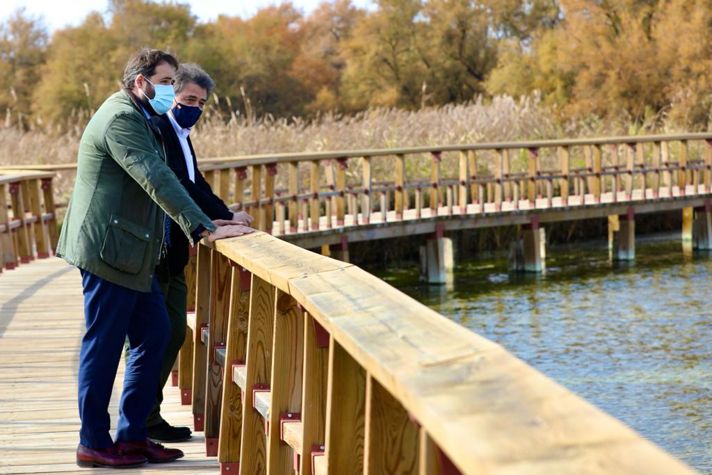 Paco Núñez durante su visita a Las Tablas de Daimiel.