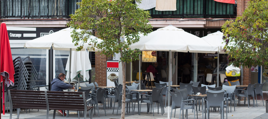 Imagen de una terraza de Toledo. paro