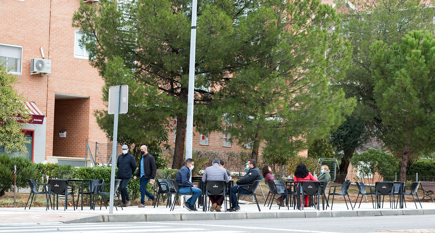 Imagen de archivo de una terraza en Toledo. Foto: Rebeca Arango.