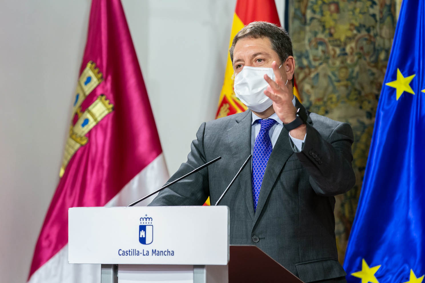 El presidente de Castilla-La Mancha, Emiliano García-Page, durante por el 25N