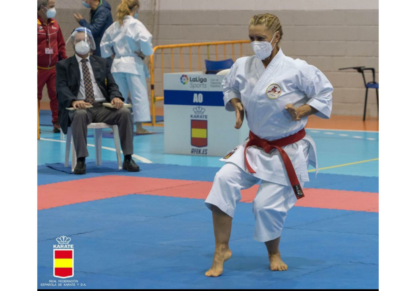 La kata que le valió un bronce en el Campeonato de España a la karateka Carmen López.