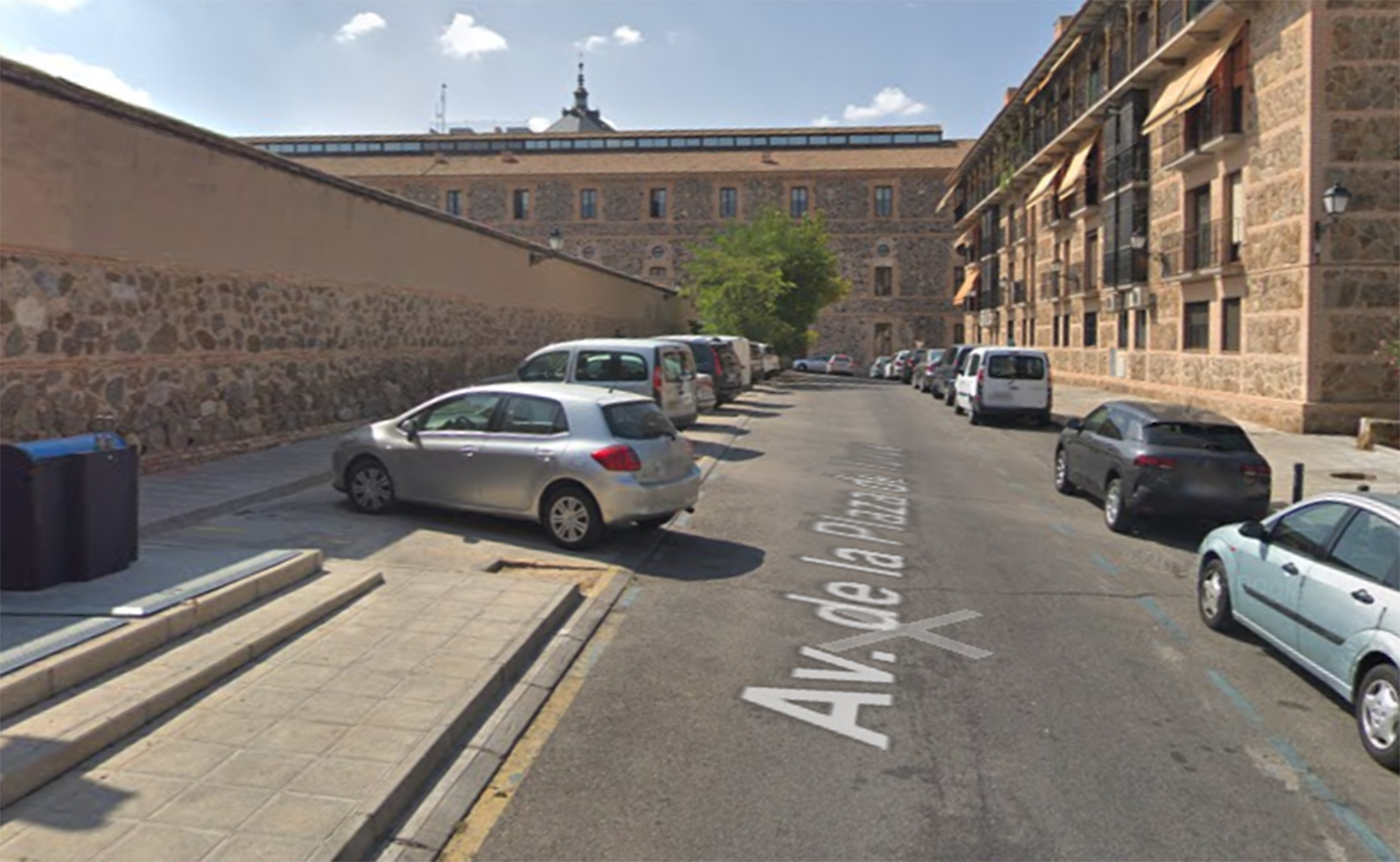 El atropello ha ocurrido sobre las dos y media de la tarde en la avenida de la Plaza de Toros.