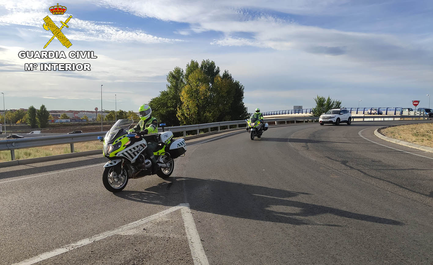 El vehículo, lleno de marihuana, circulaba por la A-2, por Cabanillas del Campo.