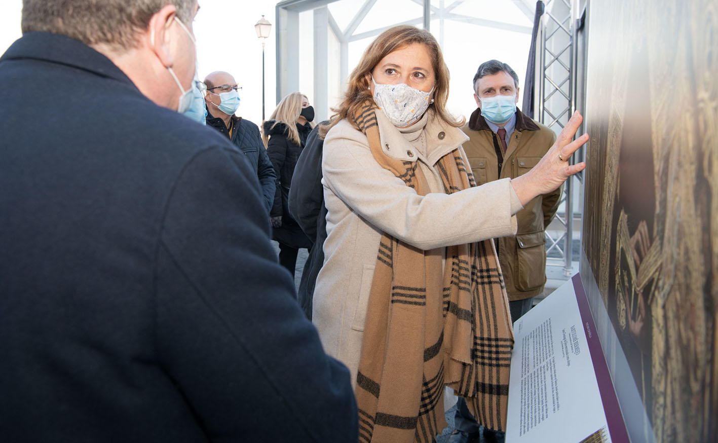 Rosana Rodríguez, durante la inauguración de una exposición hoy en Toledo.