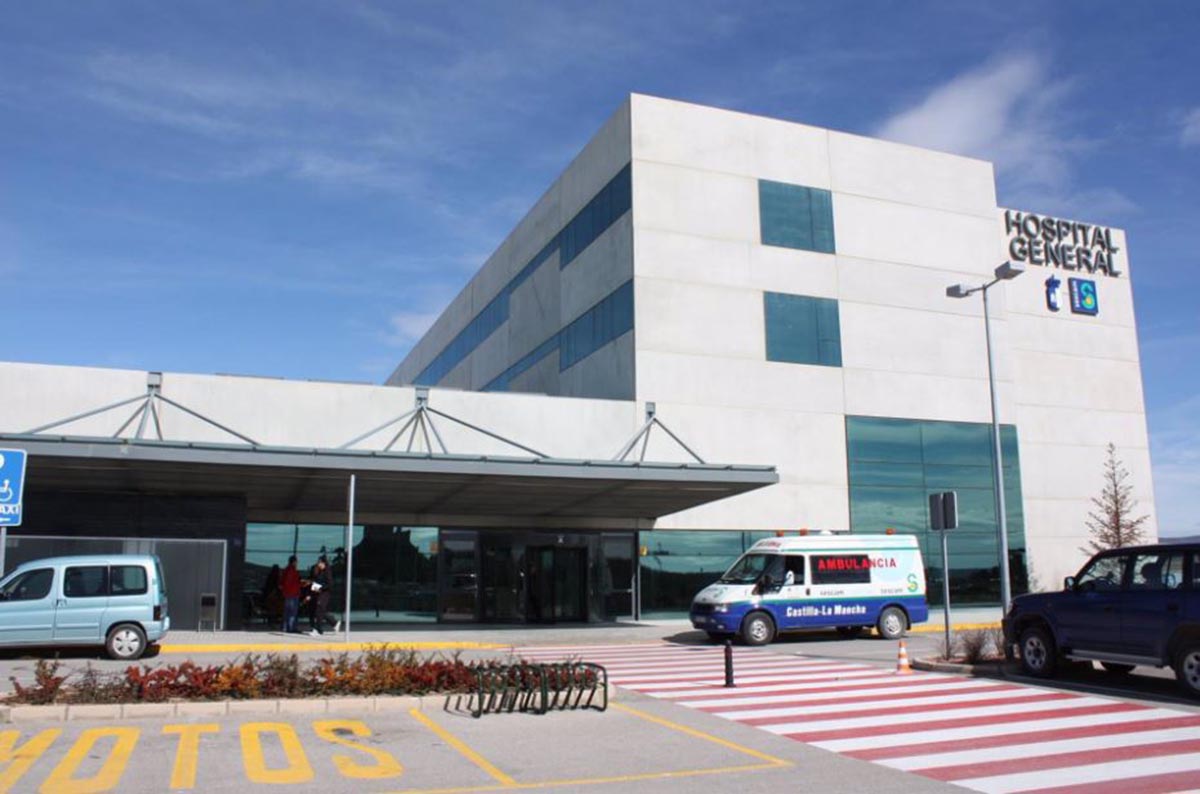 La avería telefónica afectó, entre otros servicios, al Hospital de Almansa.