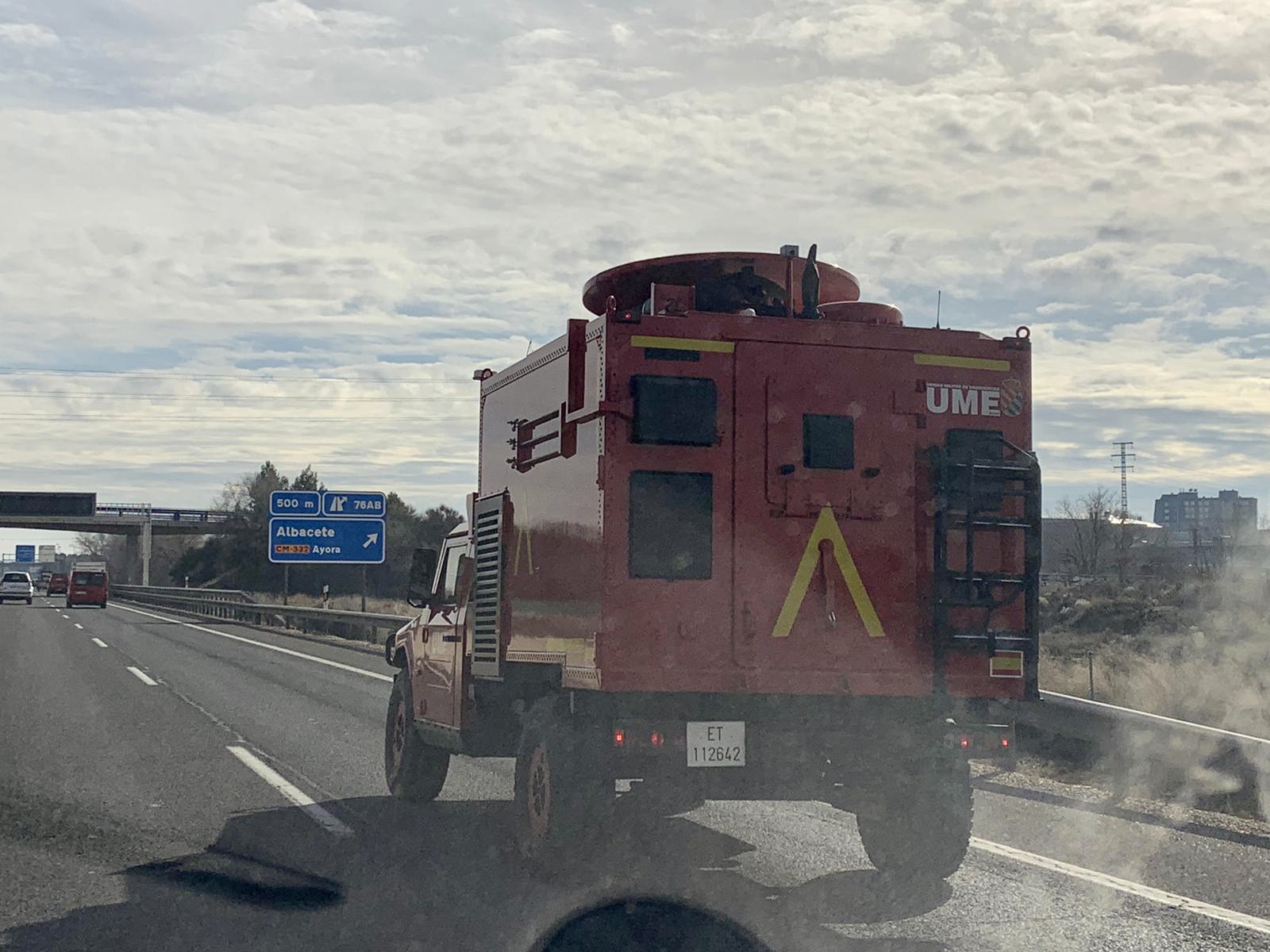 Un vehículo de la UME llegando a Albacete.