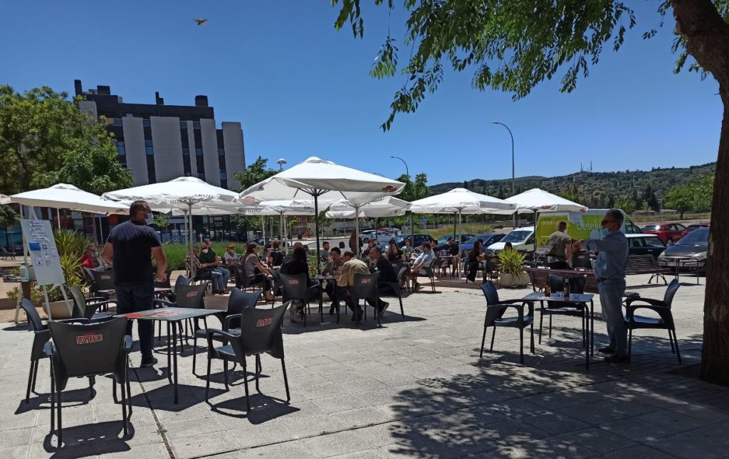 Una terraza ubicada en el barrio de Santa Teresa.