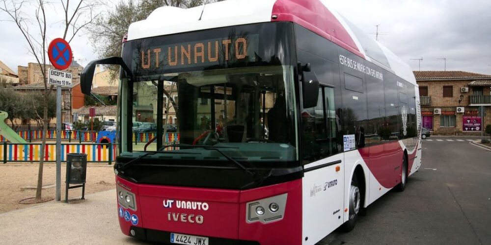 Los autobuses urbanos volverán casi a la normalidad el viernes 22.
