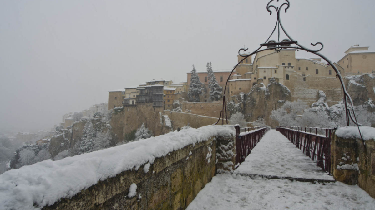 La gran nevada también ha hecho de las suyas en Cuenca.