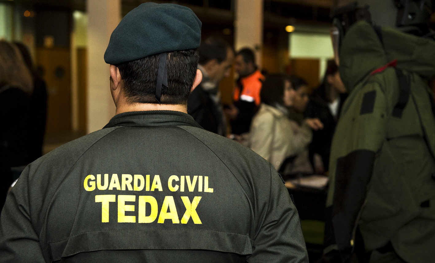 Los Tedax de la Guardia Civil explosionaron de forma segura el artefacto.