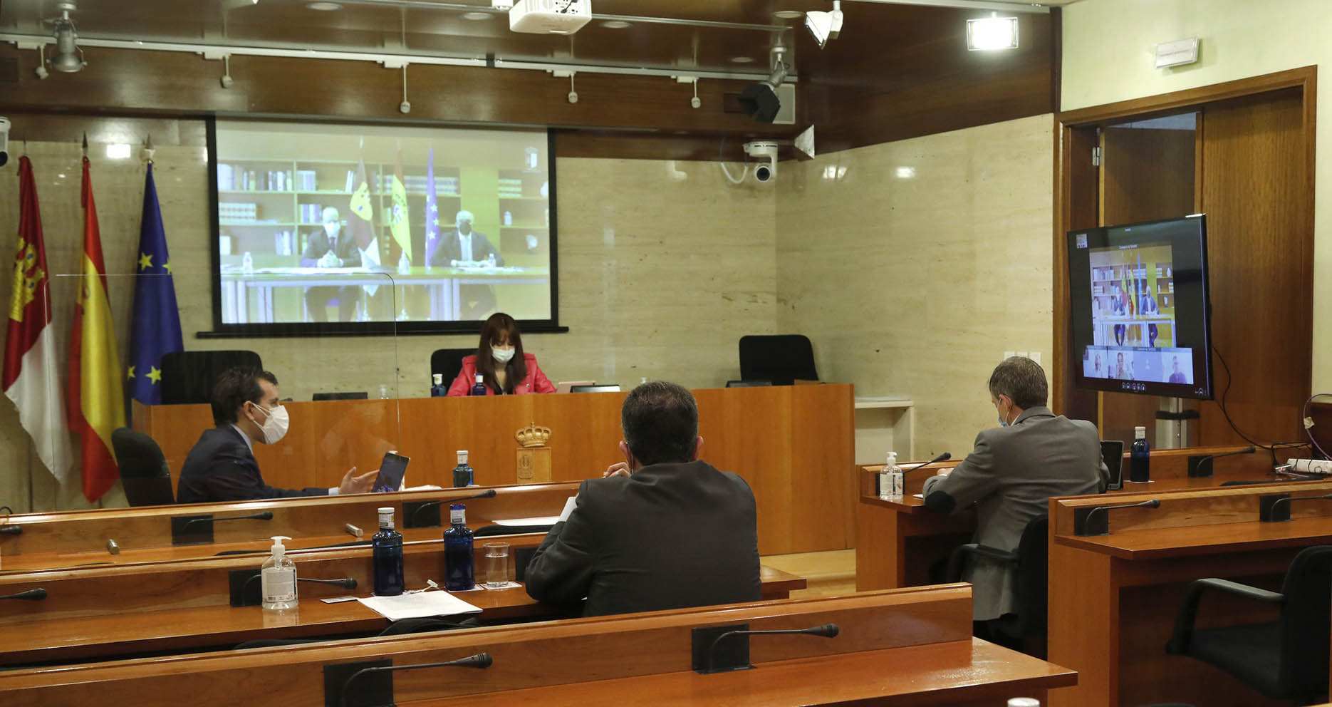 Comisión de Sanidad en las Cortes de Castilla-La Mancha.