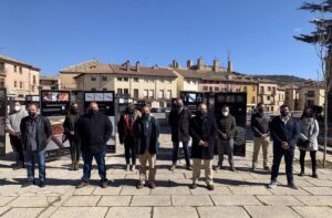 Inauguración de la exposición "El Paseo de los Artesanos"