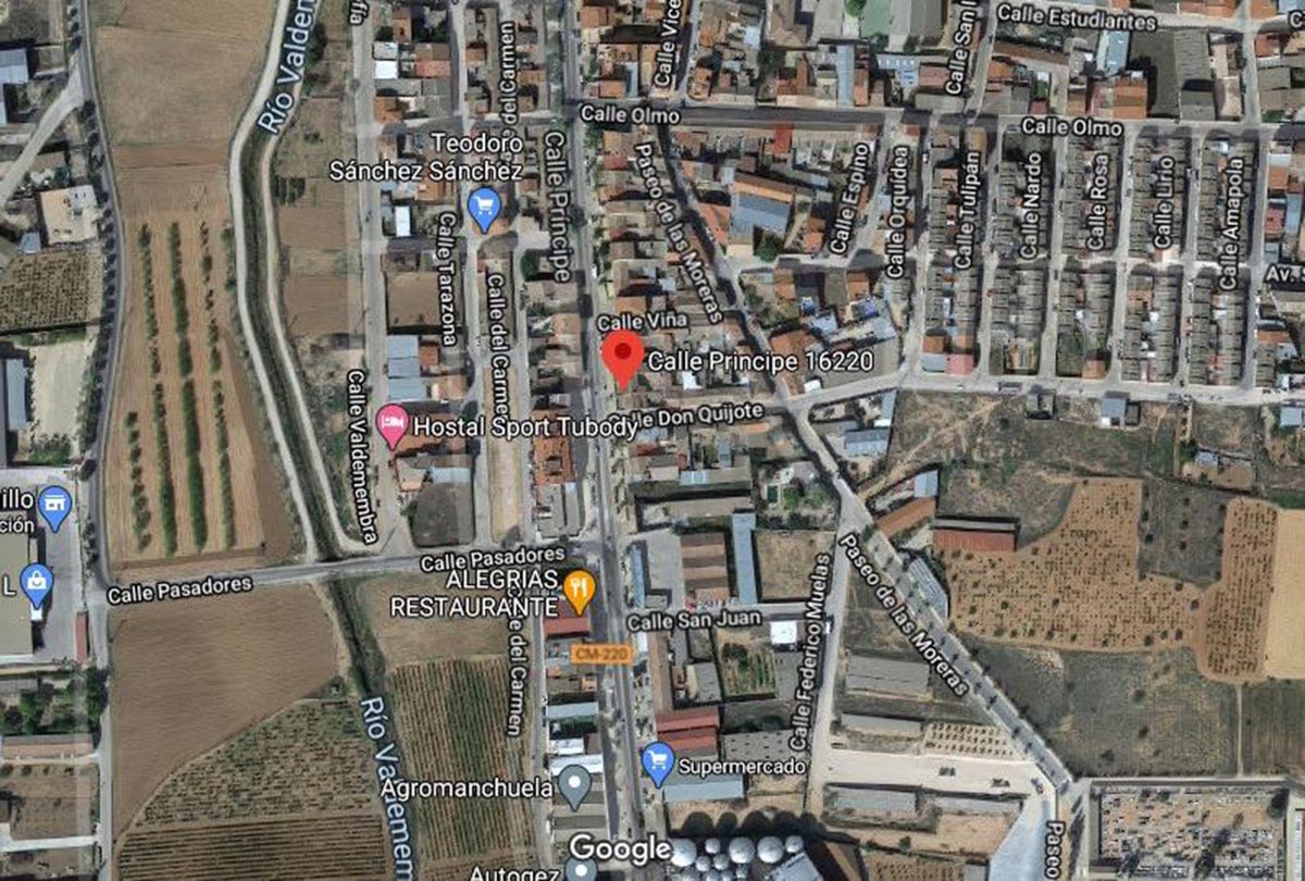 Tres menores, heridos en un accidente en la calle Príncipe de Quintanar del Rey