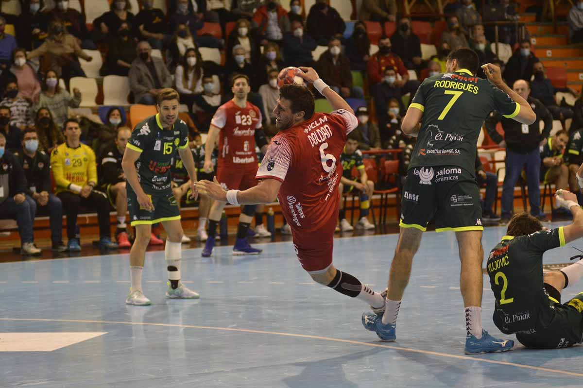 El Incarlopsa Cuenca pinchó en El Sargal en un duelo, eso sí, vibrante. Foto: @asobal (J. A. Lillo)