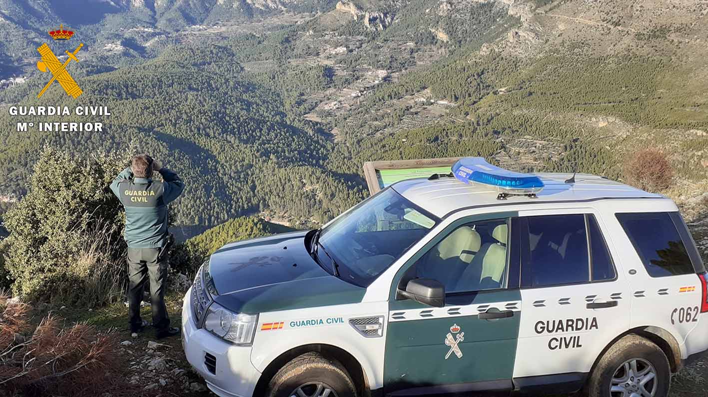 La Guardia Civil rescata a una familia perdida en los Calares del Mundo