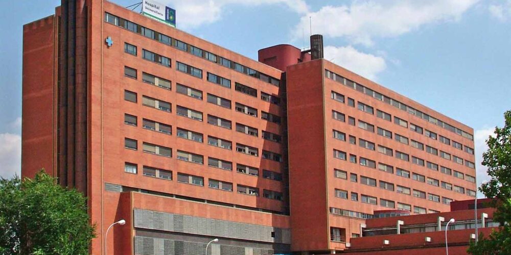 Hospital Guadalajara a donde han sido trasladados los intoxicados en Peñalver