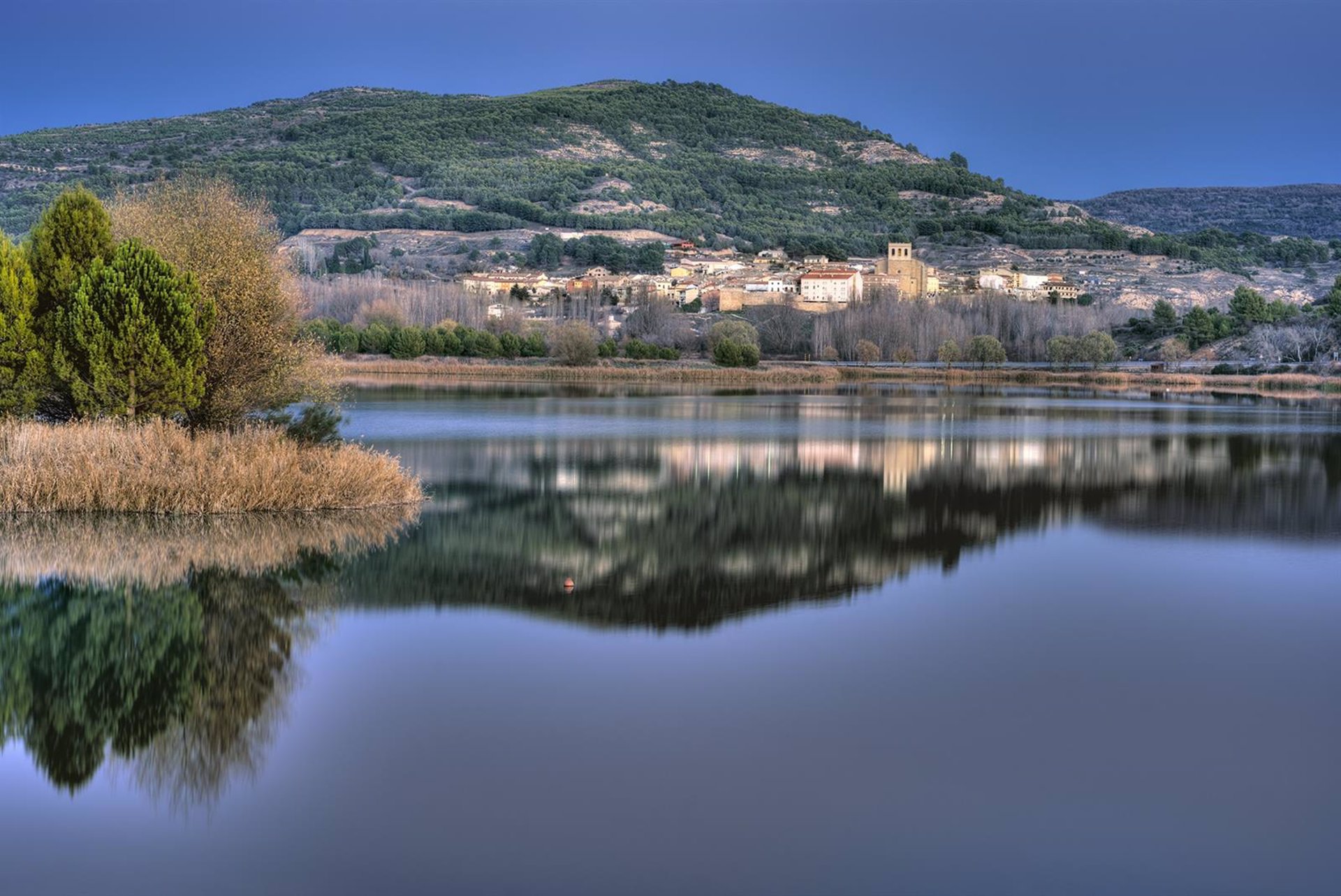 Azud de Pareja, en el embalse de Buendía.