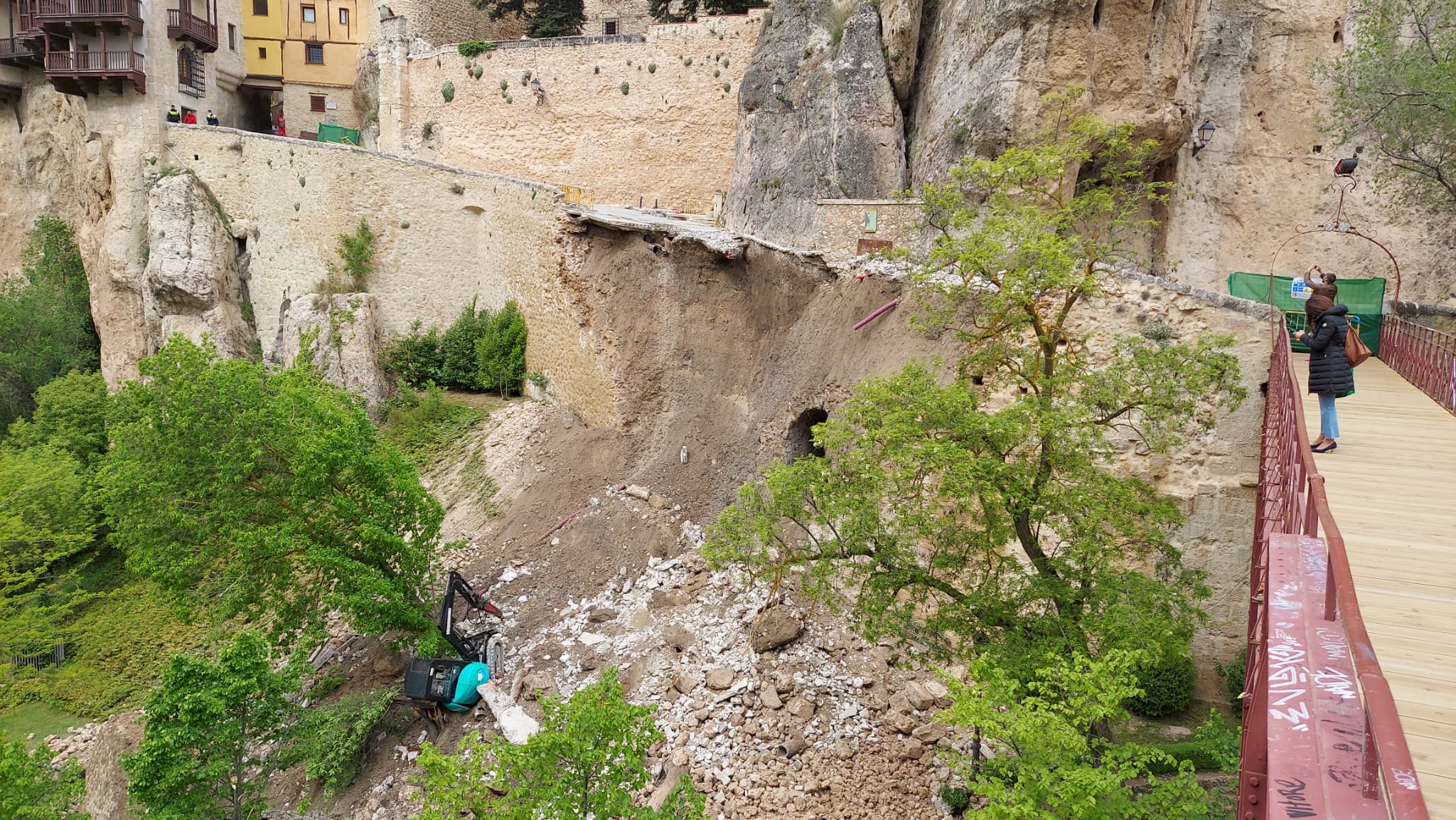 Imagen del derrumbe de la calle Canónigos, en Cuenca.