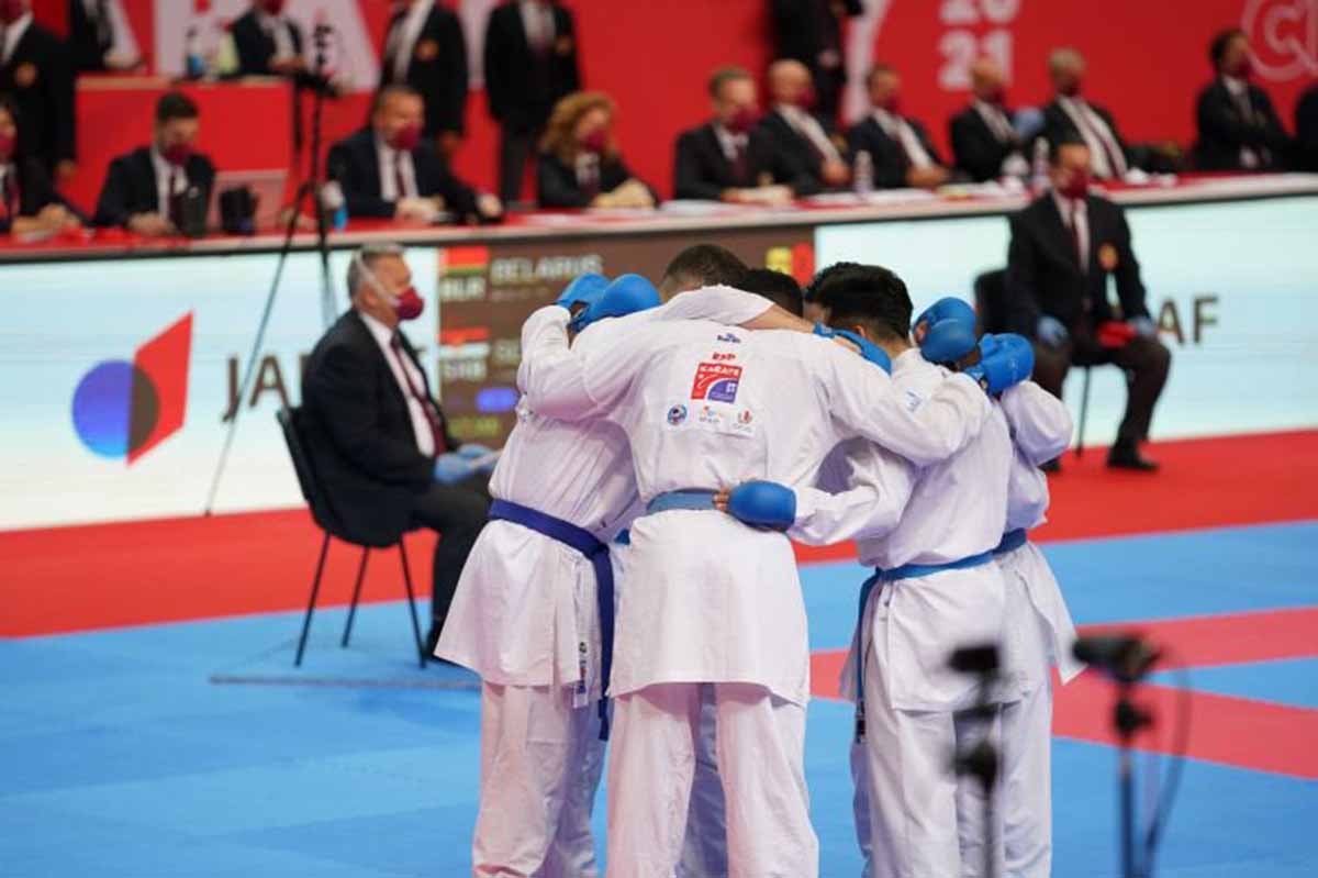 El equipo de kumite masculino debía disputarle el bronce a Azerbaian. Foto: @RFEK