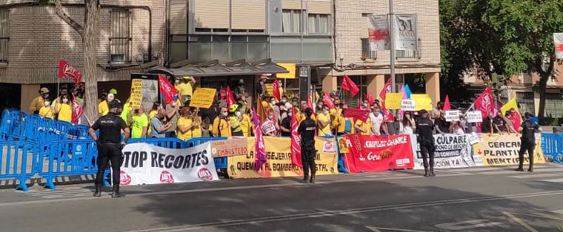 Imagen de archivo de protestas de Geacam en el acto del Día de Castilla-la Mancha de 2021.