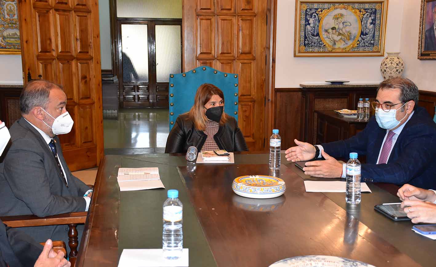 Reunión UCLM Ayuntamiento de Talavera y Consejería Sanidad