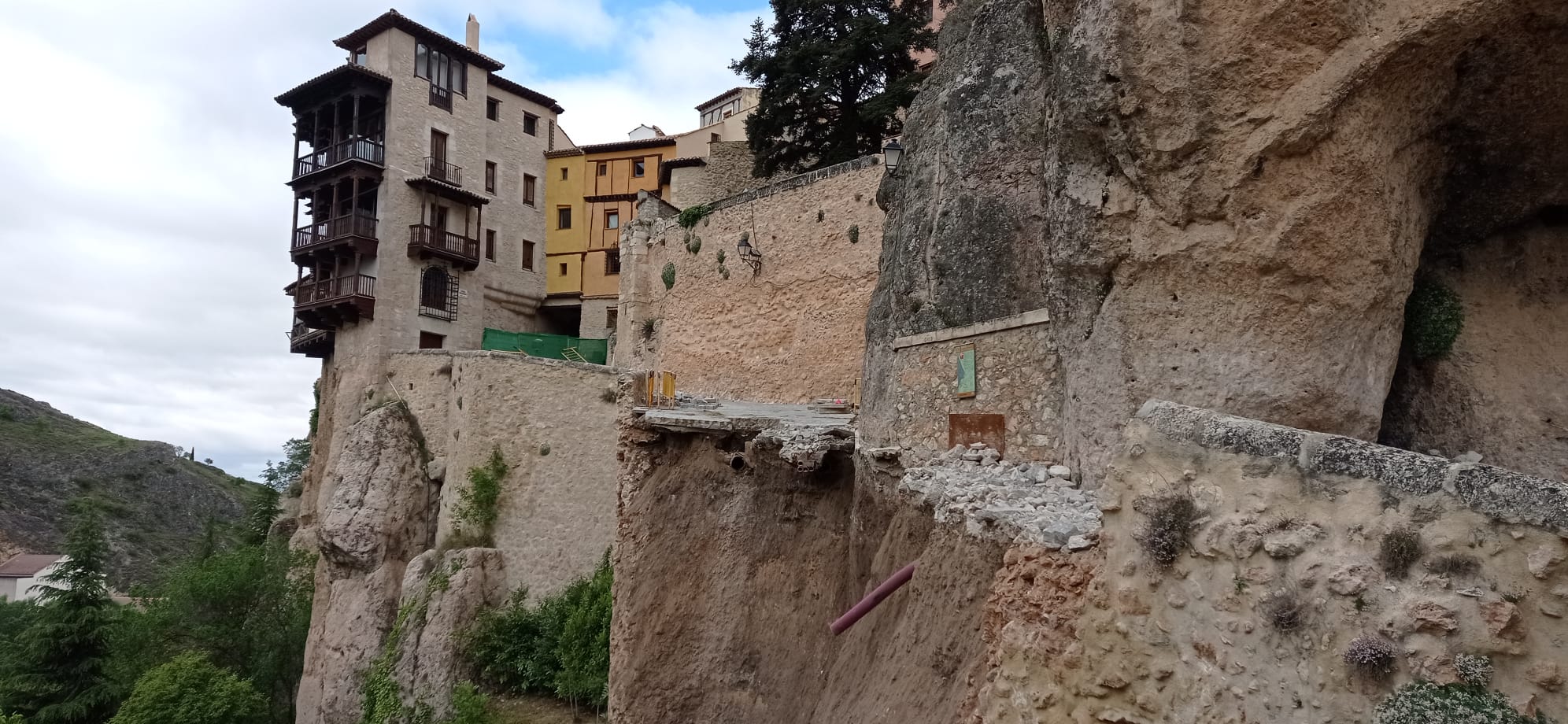 Casas Colgadas, Puente de San Pablo, Hundimiento