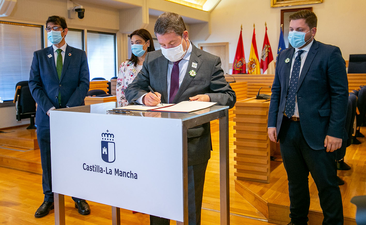 Page, junto a José Manuel Caballero, presidente de la Diputación de Ciudad Real; Pilar Zamora, alcaldesa de Ciudad Real; y Nacho Hernando, consejero de Fomento.