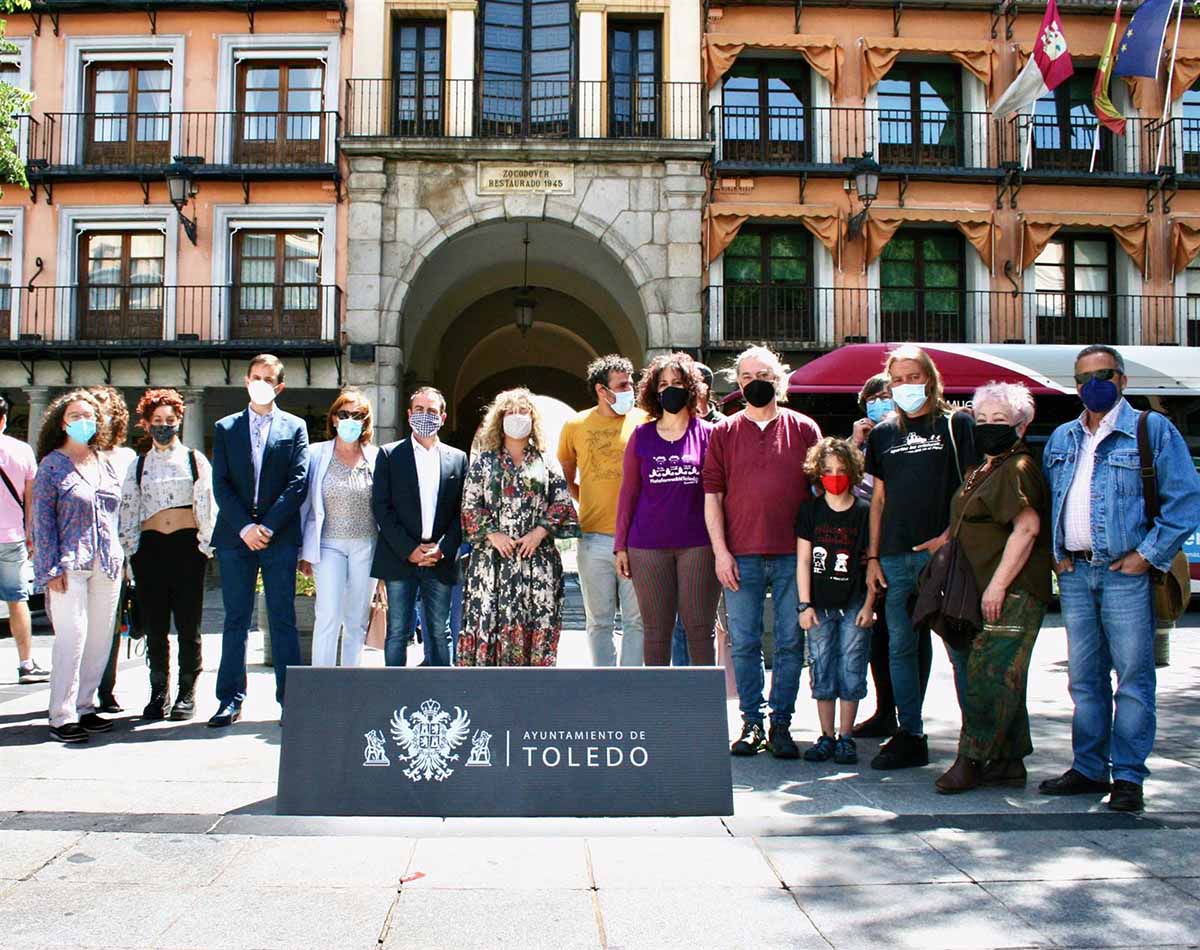 Acto de presentación del Festival Internacional de Poesía Voix Vives