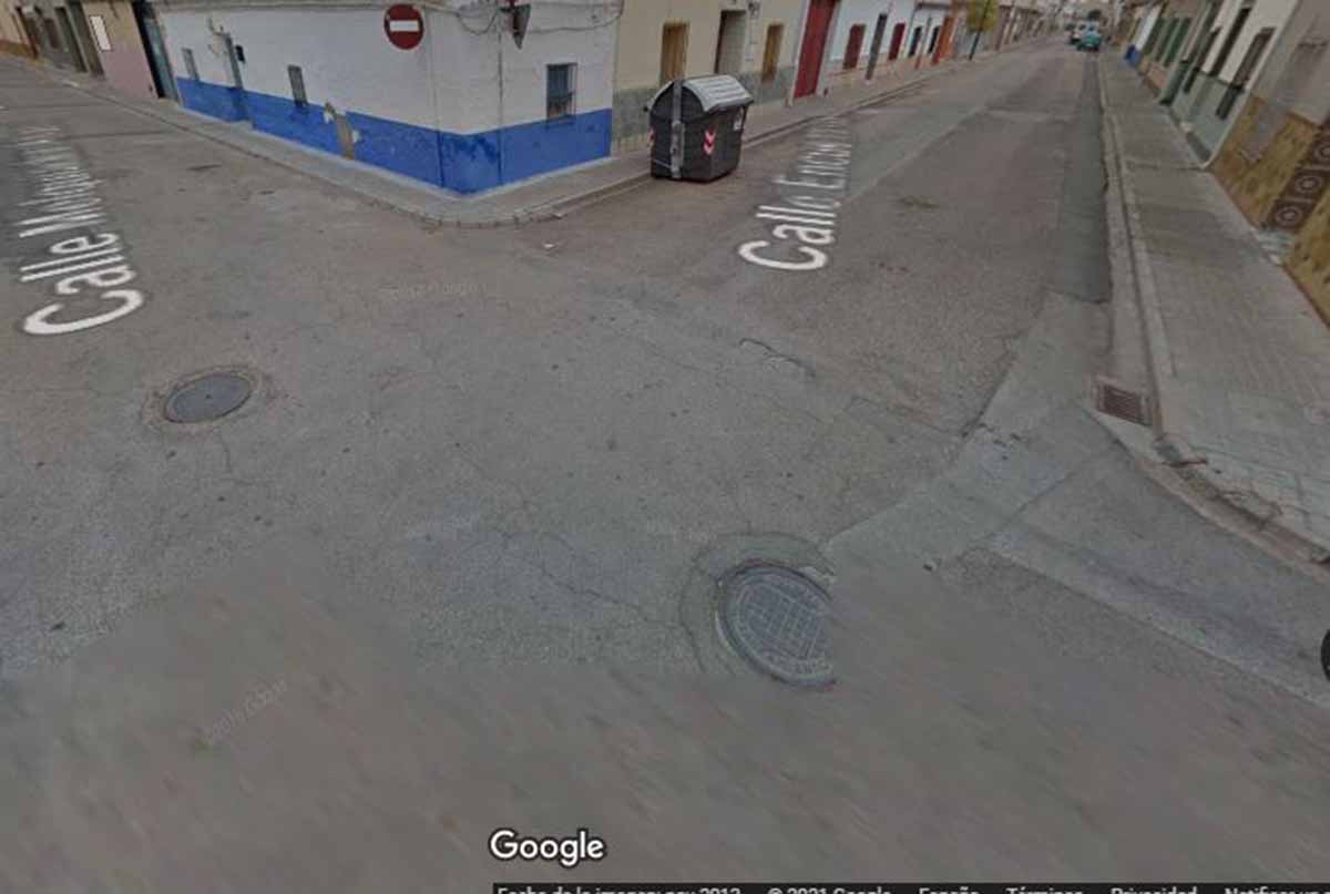 Gravísimo accidente en la confluencia de las calles Encuentros y Melquíades Álvarez, en Argamasilla de Alba. Foto: Google Maps