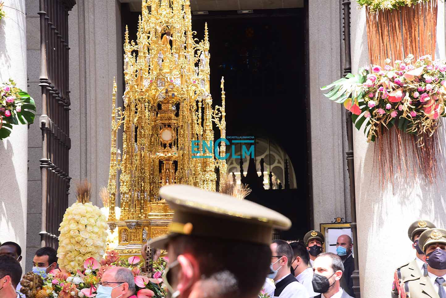 La Custodia de Arfe, por las calles de Toledo. Foto: Rebeca Arango.