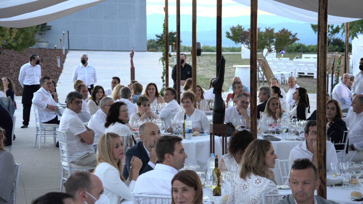 Cenas en blanco contra la ELA