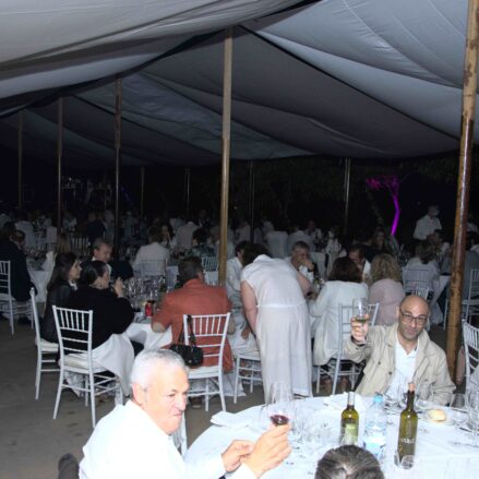 Cenas en blanco contra la ELA