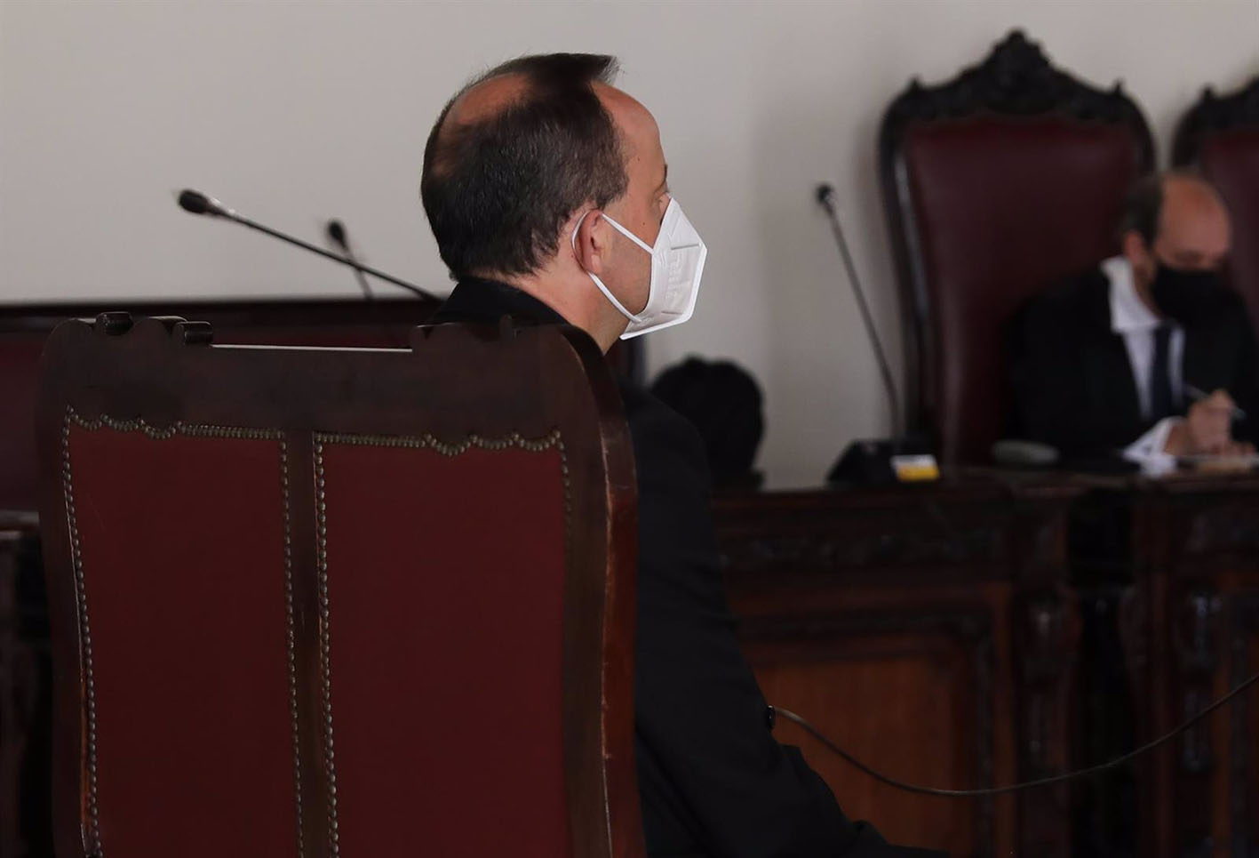 El sacerdote José Luis Galán, durante la primera jornada del juicio por presuntos abusos sexuales a una menor. Foto: Isabel Infantes - Europa Press.