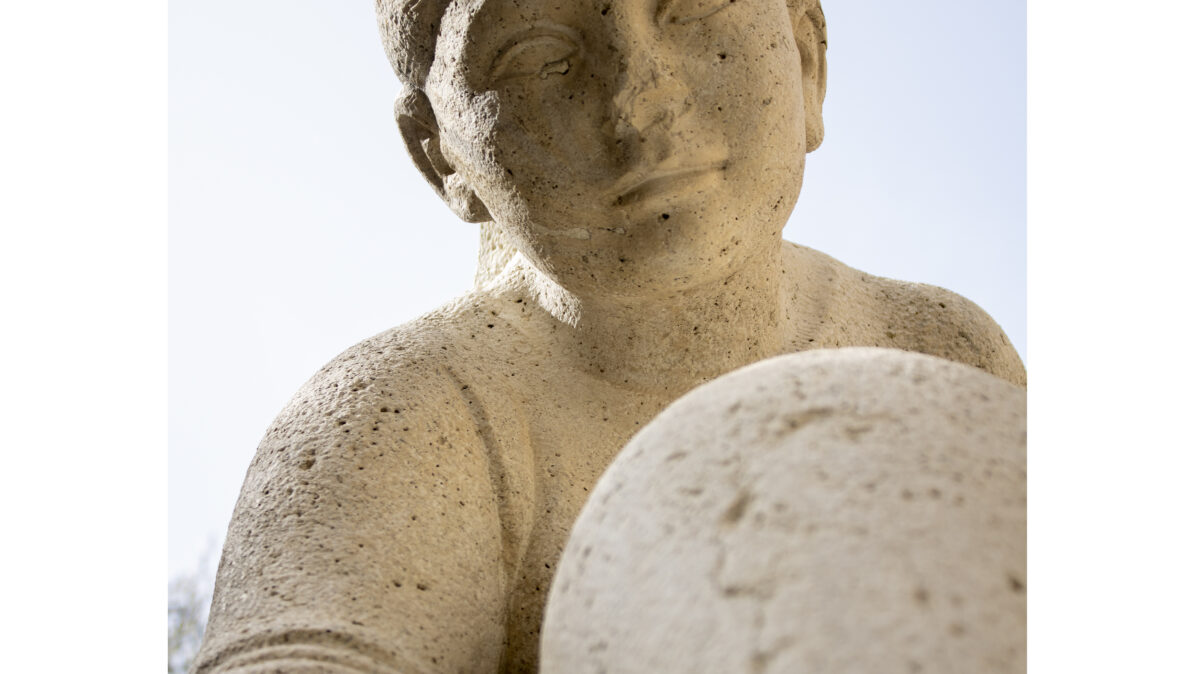 Las preciosas obras de Leonardo Martínez Bueno, "El escultor de Pajaroncillo", en el Museo se Cuenca hasta el 30 de septiembre.