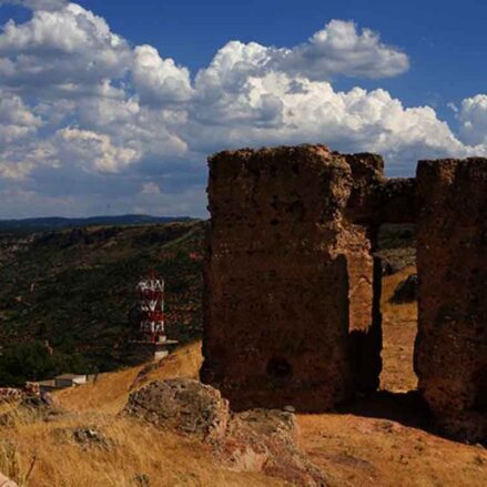 Castillo de Alcaraz, Puerta de Castilla.