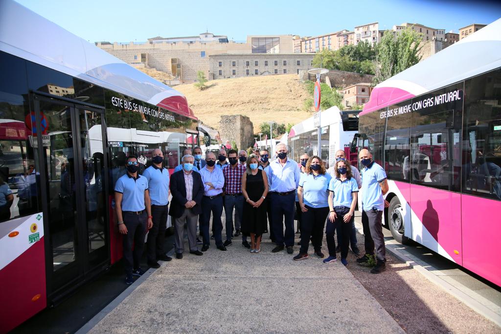 Presentación de los 10 nuevos autobuses de Toledo.