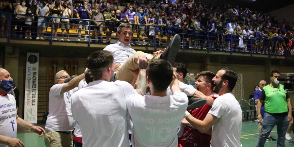 Juanlu Alonso subió al Manzanares FS a Primera División RFEF. Foto: Manzanares FS