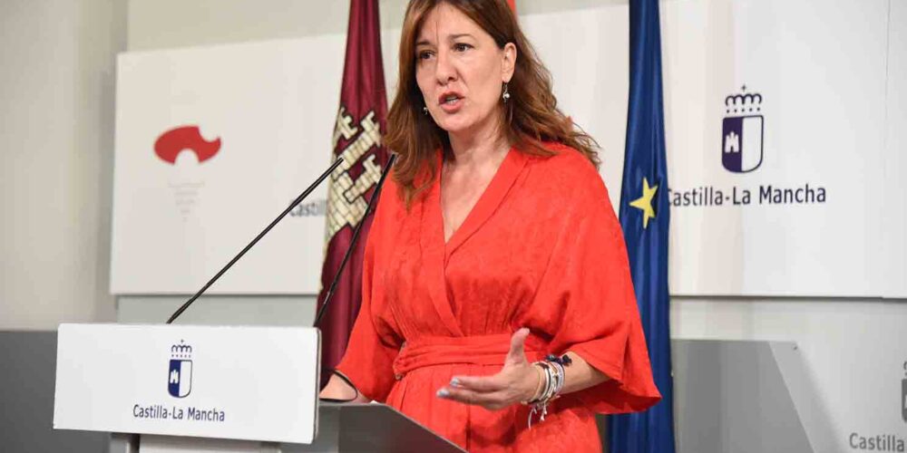 La portavoz del Gobierno de Castilla-La Mancha, Blanca Fernández.