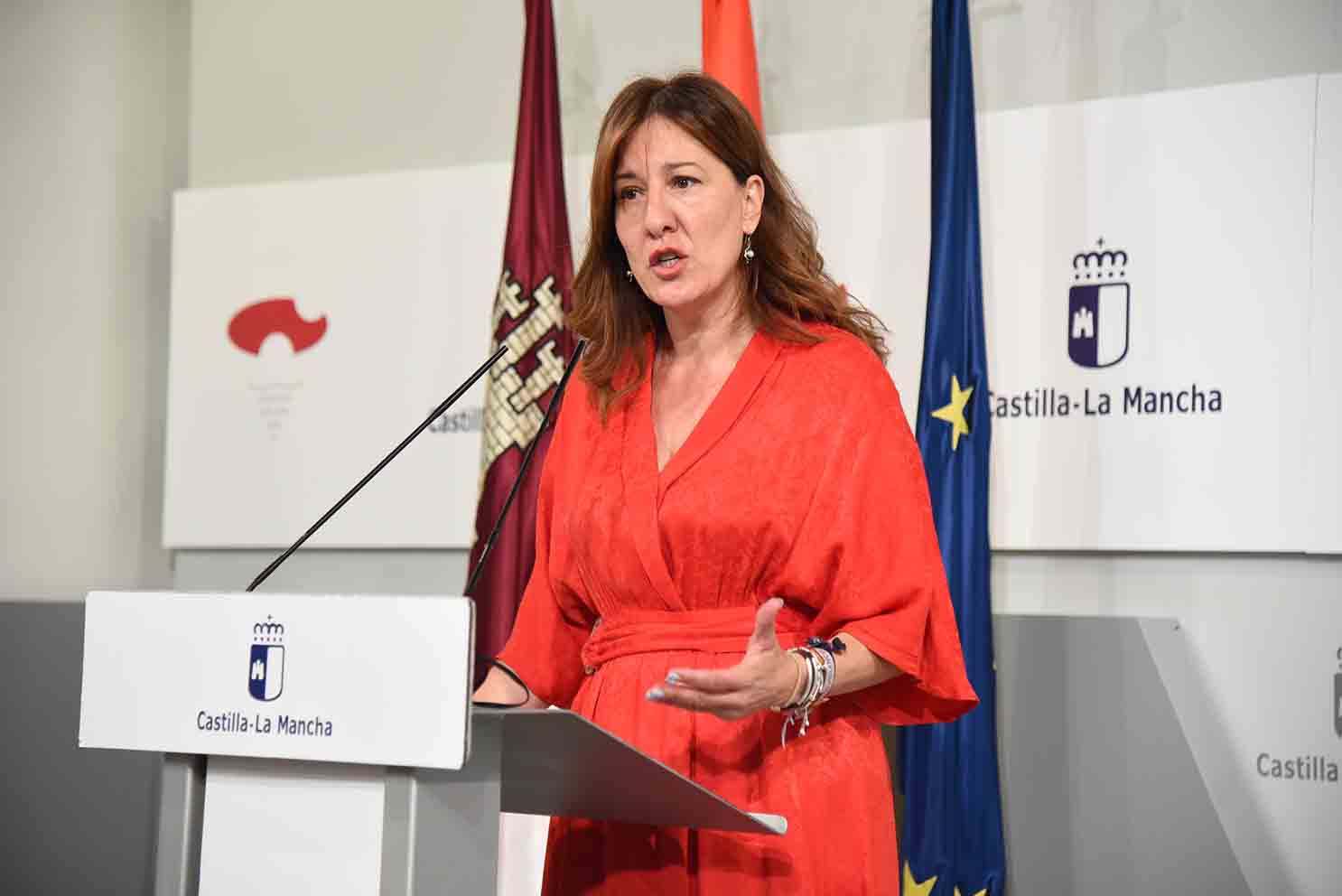 La portavoz del Gobierno de Castilla-La Mancha, Blanca Fernández.